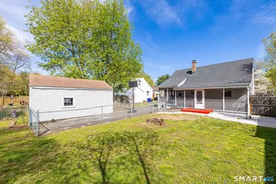 73 Layton Street, West Hartford, CT 06110 - Photo 32