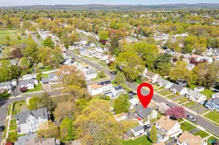 73 Layton St, West Hartford, CT 06110 - Photo 36