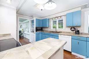 34 Sunrise Dr, Vernon, CT 06066 - Photo 16