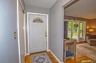 53 Shenipsit St, Ellington, CT 06029 - Photo 4