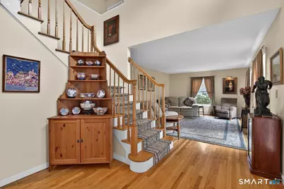 15 Farm Brook Court, Hamden, CT 06514 - Photo 2