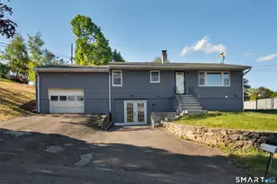 17 Morning Star Dr, Seymour, CT 06483 - Photo 2