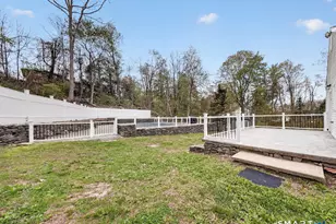 20 Oakridge Rd, Trumbull, CT 06611 - Photo 28