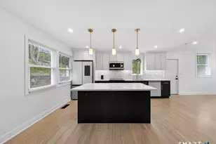 20 Oakridge Rd, Trumbull, CT 06611 - Photo 1