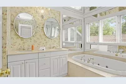 162 Regents Park #162, Westport, CT 06880 - Photo 16