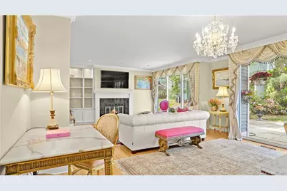 162 Regents Park #162, Westport, CT 06880 - Photo 4