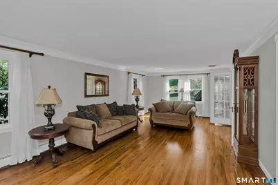 10 Cliffmount Drive, Bloomfield, CT 06002 - Photo 16