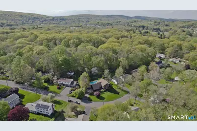 10 Cliffmount Drive, Bloomfield, CT 06002 - Photo 38