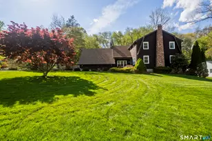 10 Cliffmount Dr, Bloomfield, CT 06002 - Photo 6