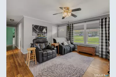 21 Whittle Street, Groton, CT 06355 - Photo 2
