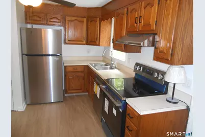279 Wedgewood Drive, Naugatuck, CT 06770 - Photo 2
