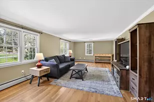 22 Fox Den Rd, Simsbury, CT 06092 - Photo 14