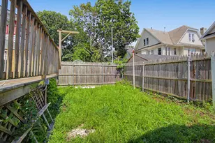 133 E Eaton St, Bridgeport, CT 06604 - Photo 34