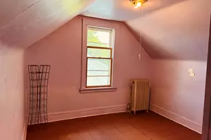 133 E Eaton St, Bridgeport, CT 06604 - Photo 18