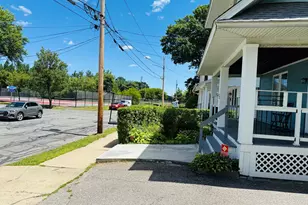 133 E Eaton St, Bridgeport, CT 06604 - Photo 4