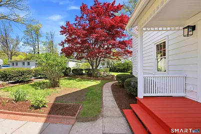 82 West Street, Simsbury, CT 06070 - Photo 20