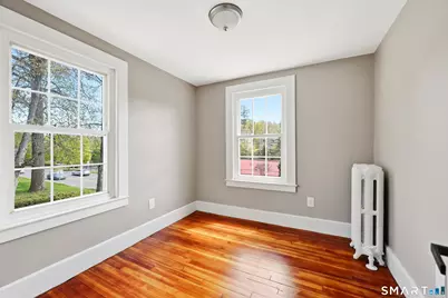 82 West Street, Simsbury, CT 06070 - Photo 10