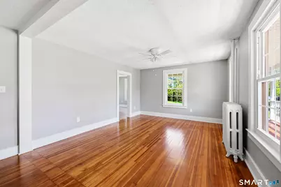 82 West Street, Simsbury, CT 06070 - Photo 16