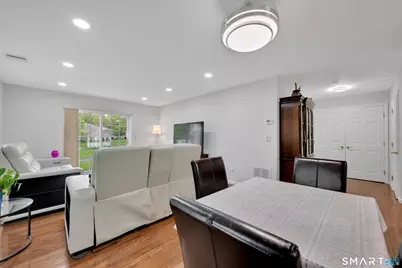 9 Henley Way #9, West Hartford, CT 06117 - Photo 10
