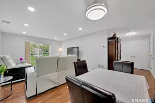 9 Henley Way, West Hartford, CT 06117 - Photo 10