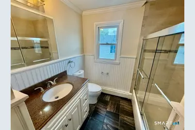 114 Waldorf Avenue, Bridgeport, CT 06605 - Photo 4