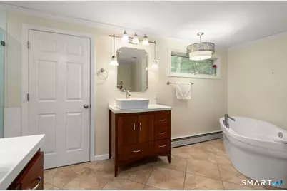 20 Warner Court, Glastonbury, CT 06033 - Photo 32