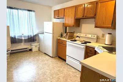 264 Scott Road #4, Waterbury, CT 06705 - Photo 4