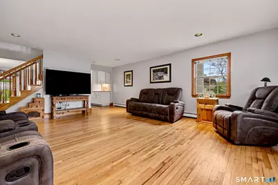 7 Merrill Road, Trumbull, CT 06611 - Photo 6