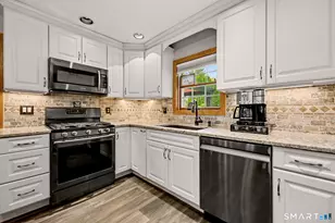 7 Merrill Rd, Trumbull, CT 06611 - Photo 8