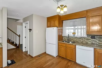 8 Dibble Hollow Lane #8, Windsor Locks, CT 06096 - Photo 4