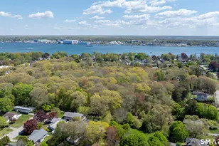 745 Montauk Ave, New London, CT 06320 - Photo 32