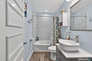 745 Montauk Ave, New London, CT 06320 - Photo 16