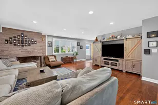 745 Montauk Ave, New London, CT 06320 - Photo 4