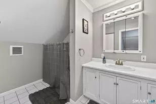 745 Montauk Ave, New London, CT 06320 - Photo 24