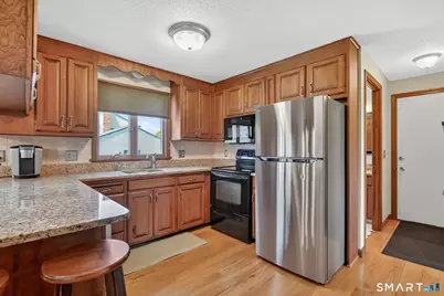 87 Jessica Drive, South Windsor, CT 06074 - Photo 4