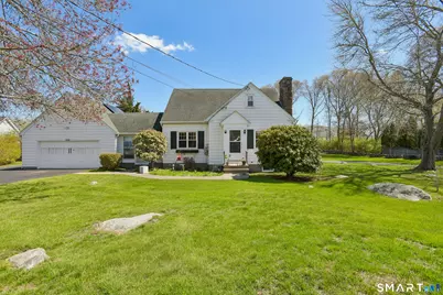 138 South Broad Street, Stonington, CT 06379 - Photo 2