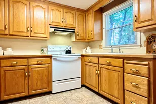27 West St, Cromwell, CT 06416 - Photo 20