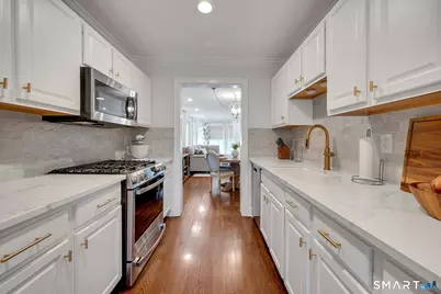 85 Camp Avenue #11A, Stamford, CT 06907 - Photo 10