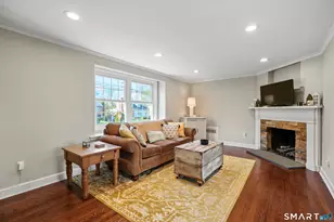 51 Oakdale St, Wethersfield, CT 06109 - Photo 4