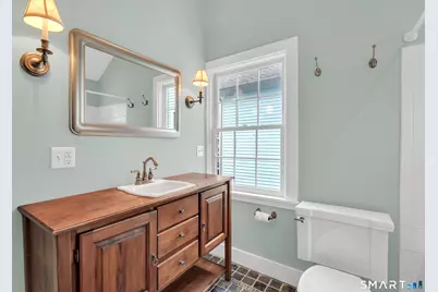 10 Trumbull Street, Stonington, CT 06378 - Photo 24