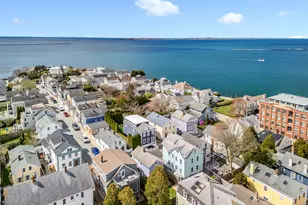 10 Trumbull St, Stonington, CT 06378 - Photo 32