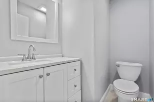 114 Lexington Ave, New Haven, CT 06513 - Photo 8