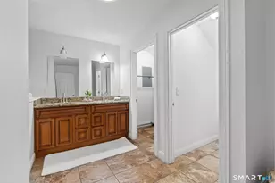 45 Maybrook Rd, Waterbury, CT 06708 - Photo 26