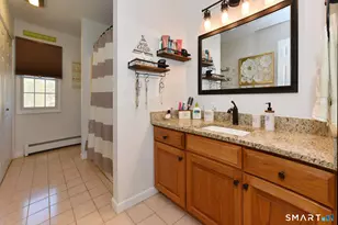 31 N Maple St, East Hampton, CT 06424 - Photo 24