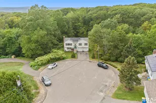 81 Hidden Pond Road, Waterbury, CT 06704 - Photo 8