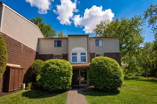7 Padanaram Rd, Danbury, CT 06811 - Photo 1