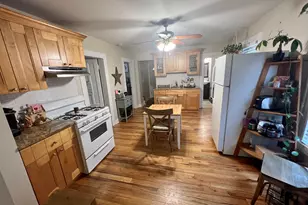 30 Thorpe St, Fairfield, CT 06824 - Photo 6