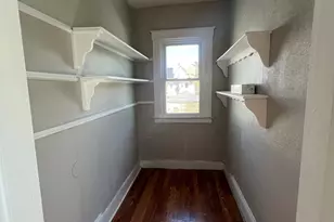 164 Barker St, Hartford, CT 06114 - Photo 10