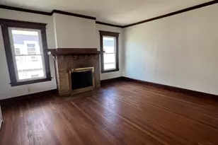 164 Barker St, Hartford, CT 06114 - Photo 2