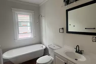 164 Barker St, Hartford, CT 06114 - Photo 14